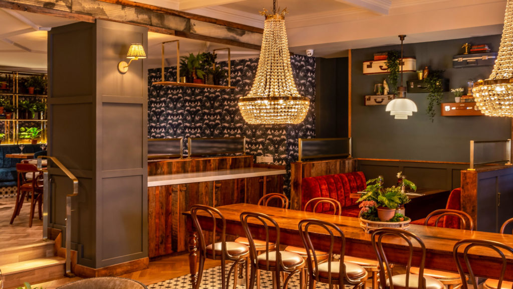 ALFIES__Alfies Lounge __IMG 1367